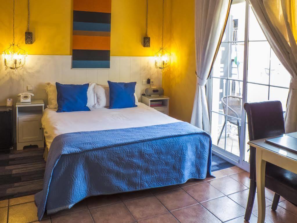 La Plazoleta Hotel เบนัลมาเดนา ภายนอก รูปภาพ