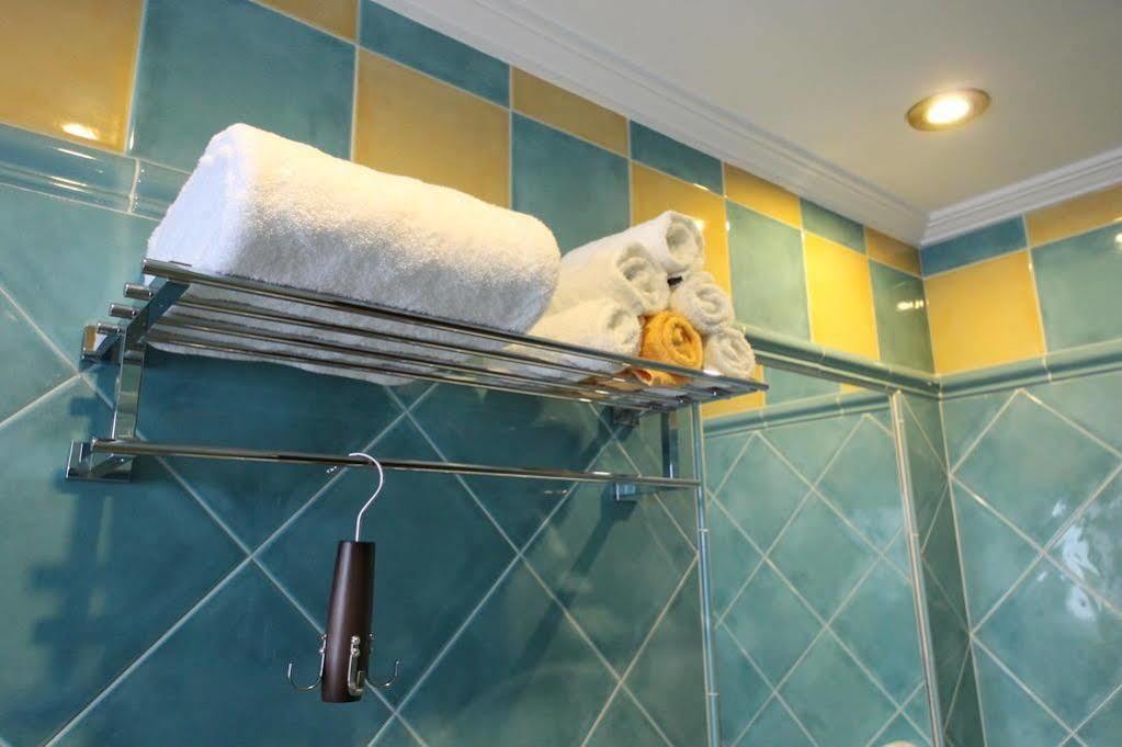 La Plazoleta Hotel เบนัลมาเดนา ภายนอก รูปภาพ
